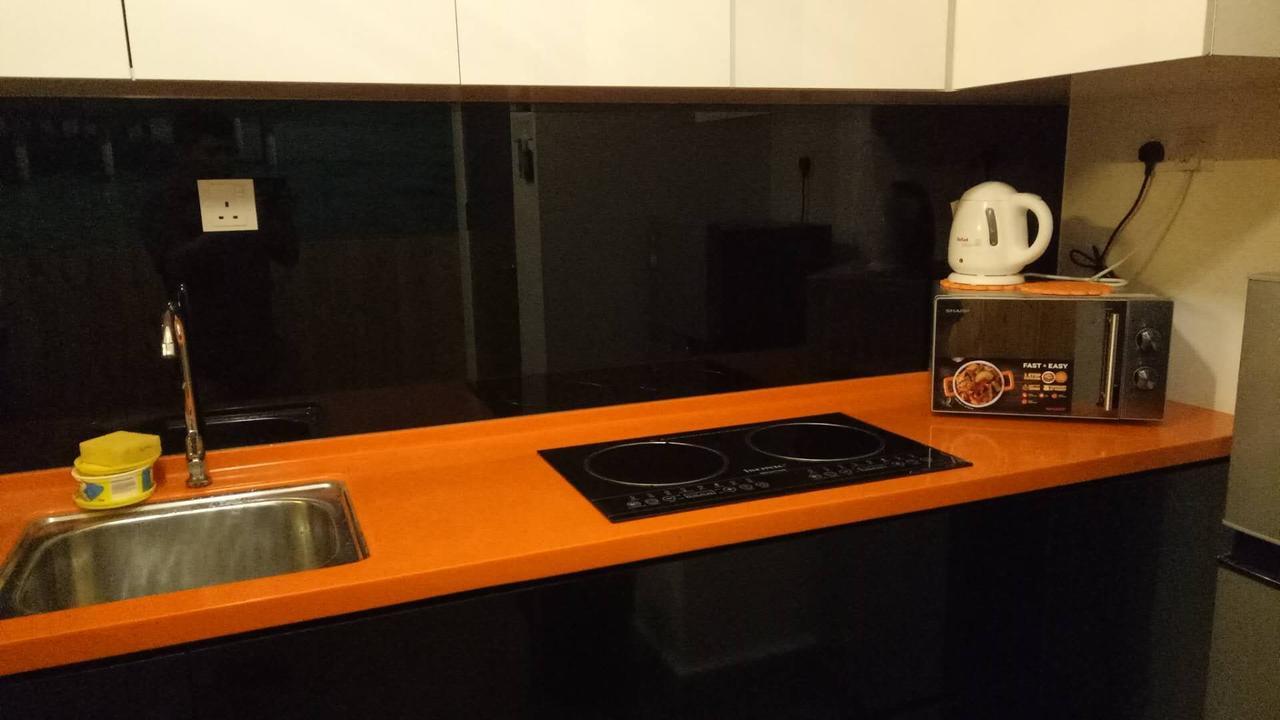 蒂卡尔顿海景公寓式酒店 新山 外观 照片