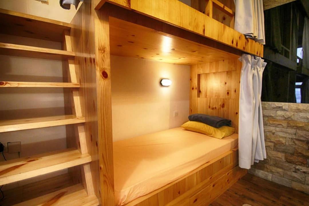 蒂卡尔顿海景公寓式酒店 新山 外观 照片